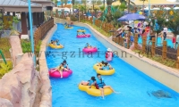 水上乐园建造中如何进行风险管理？